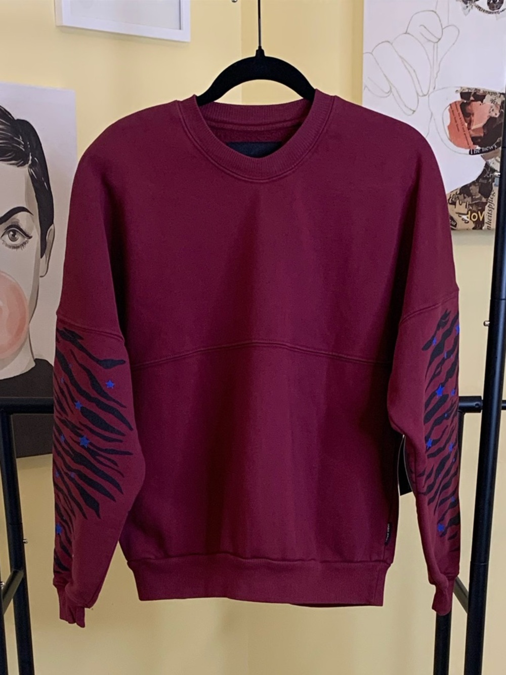 Unisex SPIRIT JERSEY Los Angeles Crewneck Sweatshirt in Burgundy, Size Small - Picture 5 of 6